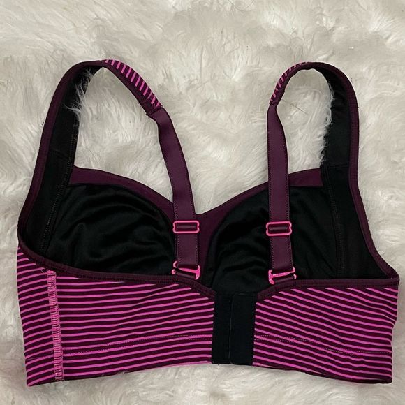 Lululemon athletica sports bra size Small - Picture 2 of 3